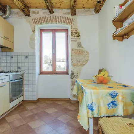 Apartment Two-bedroom In Vrsar
