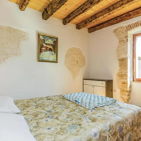 Two-bedroom In דירה *